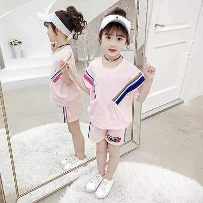 Girls' stylish suits 2024 new summer cotton sweaters fashionable and stylish casual children's two-piece suits for big and small children