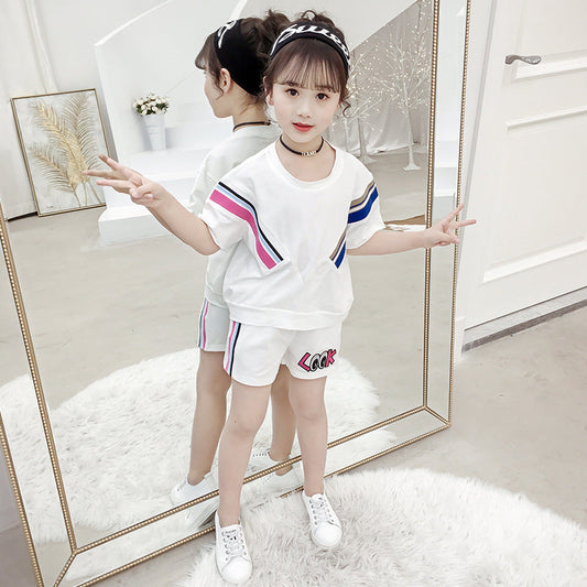 Girls' stylish suits 2024 new summer cotton sweaters fashionable and stylish casual children's two-piece suits for big and small children