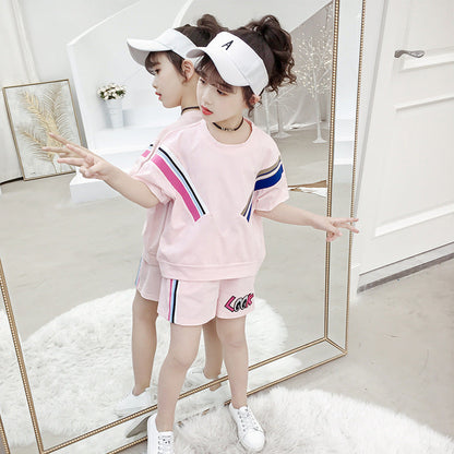 Girls' stylish suits 2024 new summer cotton sweaters fashionable and stylish casual children's two-piece suits for big and small children