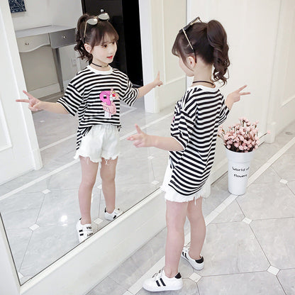 Girls short-sleeved T-shirt 2024 new summer clothes for children, middle and large children, fashionable T-shirt pullover knitted cotton sweater tops