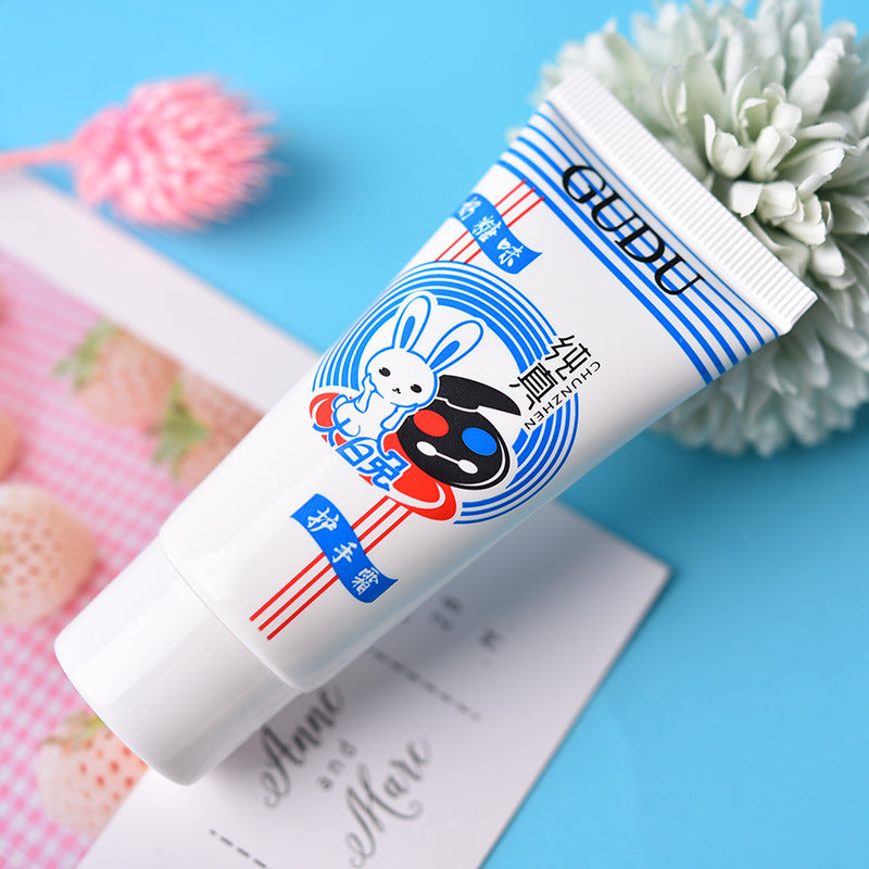 Classic nostalgic gift box three-piece set Little White Rabbit Hand Cream Perfume Lip Balm Moisturizing Milky Flavor Internet Celebrity Model 