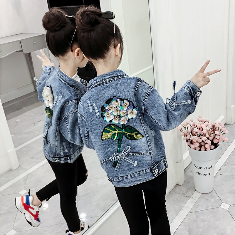 Girls denim jacket 2024 new spring and autumn children's middle and large children's stylish windbreaker medium and long cardigan top trend