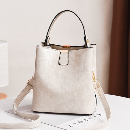 Bags 2024 autumn and winter new bags women's fashion bucket women's bag crossbody shoulder handbag one piece 