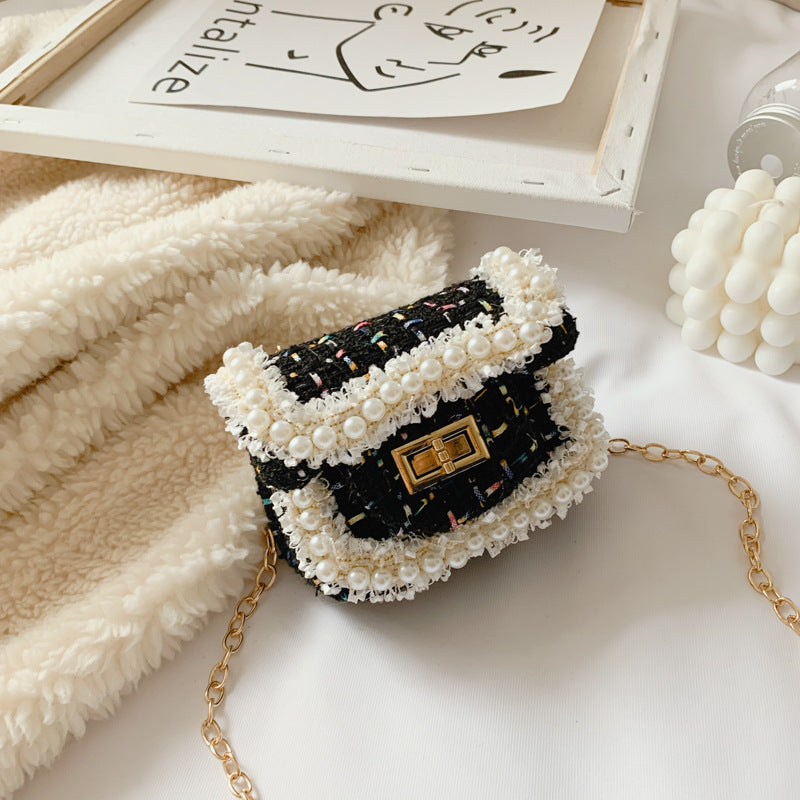 Manufacturers wholesale new children's bags Korean style fashion pearl messenger bag princess style winter accessories bag