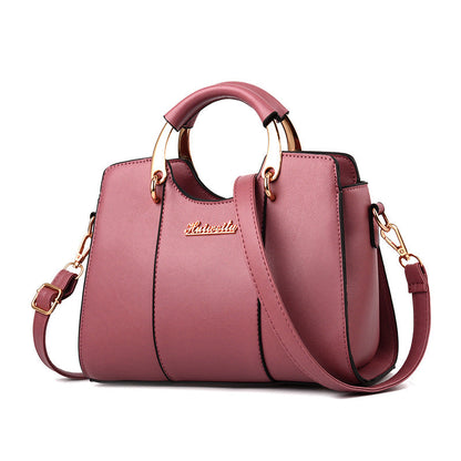 New 2024 solid color patent leather trendy fashion new autumn and winter crossbody shoulder handbag female chain bag one piece 