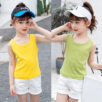 Girls vest 2024 new summer style sleeveless T-shirt for little girls, small children, medium and large children, outer wear suspender shirt trendy