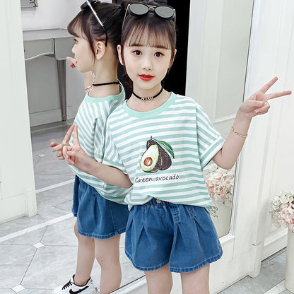 Girls short-sleeved T-shirt 2024 new summer clothes for children, middle and large children, fashionable T-shirt pullover knitted cotton sweater tops