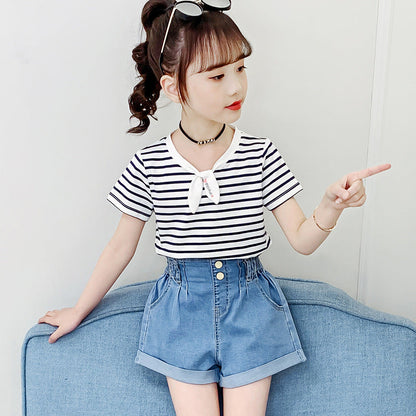 Girls short-sleeved T-shirt 2024 new summer clothes for children, middle and large children, fashionable T-shirt pullover knitted cotton sweater tops