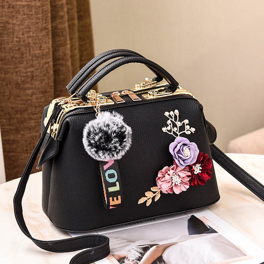 2024 new style bag for women Korean style fashion handbag for women fashionable one shoulder crossbody small square bag for women one piece delivery 