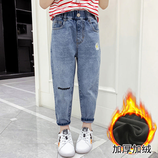 Girls jeans 2024 new spring and autumn children's middle and large children's fashionable long pants loose fashionable pants trend