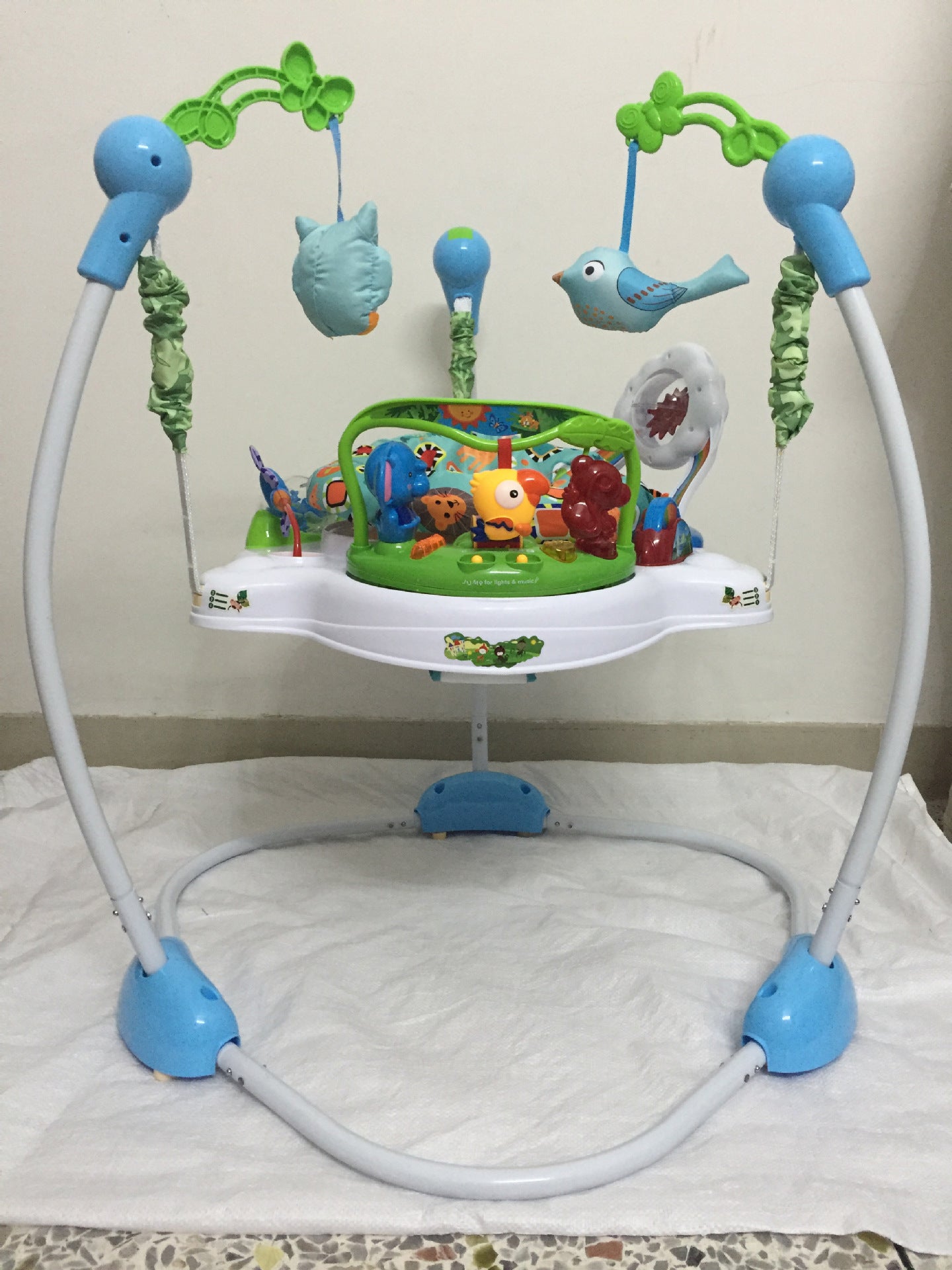 Baby jumping playground children jumping chair tropical rainforest baby fitness rack with light and music