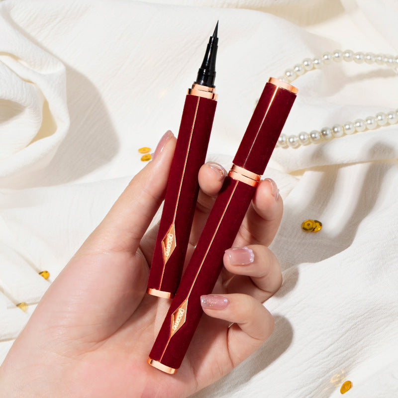 Gemon red velvet eyeliner does not smudge, quick-drying, waterproof, sweat-proof and long-lasting for beginners, liquid eyeliner pen, internet celebrity style