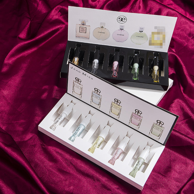 Xiaocheng Yixiang women's perfume sample gift box trial pack lasting light fragrance Q version men's perfume set wholesale 3ML