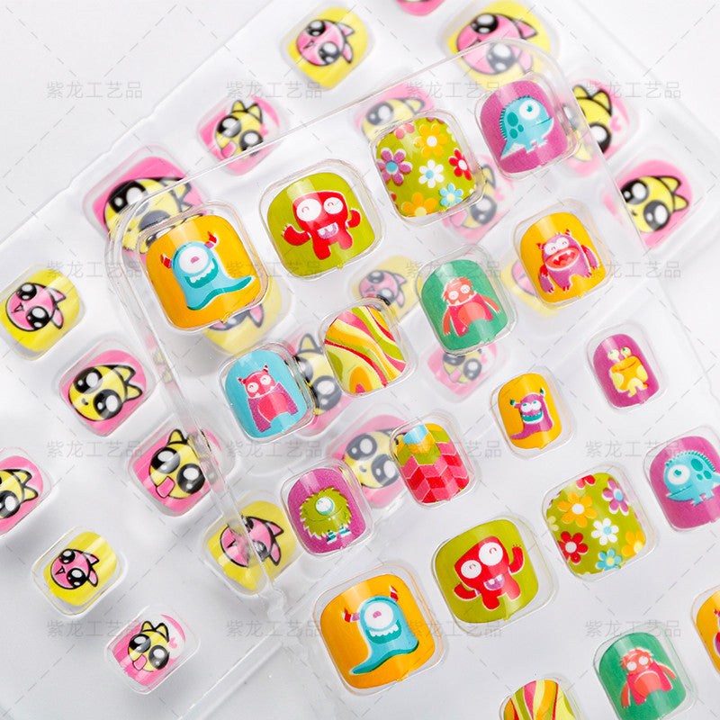 New children's nail tips 24 pieces cute children's nail tips butterfly love back adhesive wearable nail tips patch nail tips