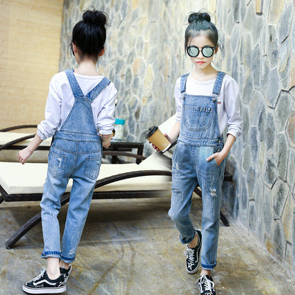 Girls denim overalls 2024 new spring and autumn children's middle and large children's fashionable overalls stylish trousers