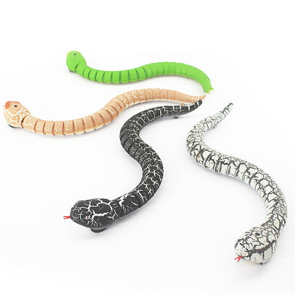 Super realistic animal remote control snake with USB charging trick infrared remote control snake tongue retractable trick toy