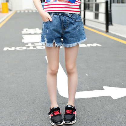 Girls denim shorts 2024 new summer wear children's hot pants half pants five-point fashionable jeans