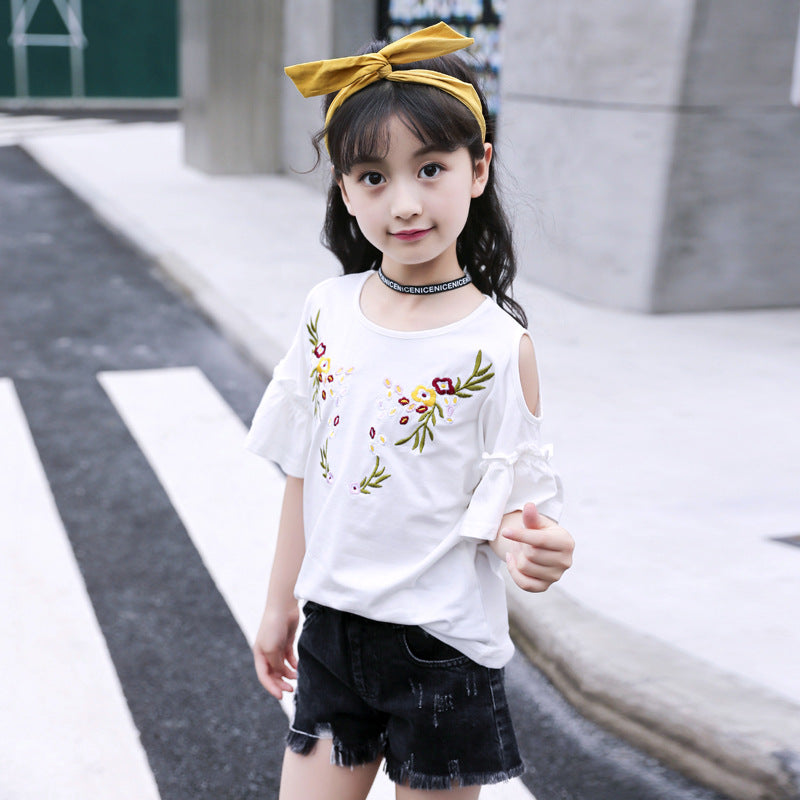 Girls short-sleeved T-shirt 2024 new summer cotton off-shoulder tops for children, middle and large children, fashionable half-sleeved T-shirt sweatshirt