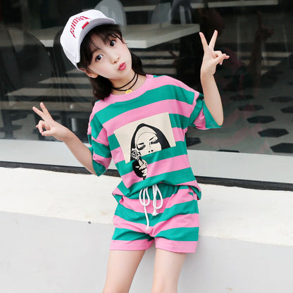 Girls suits 2024 new summer clothes fashionable and stylish children's tops and shorts loose casual two-piece suits