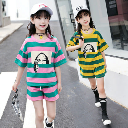 Girls suits 2024 new summer clothes fashionable and stylish children's tops and shorts loose casual two-piece suits