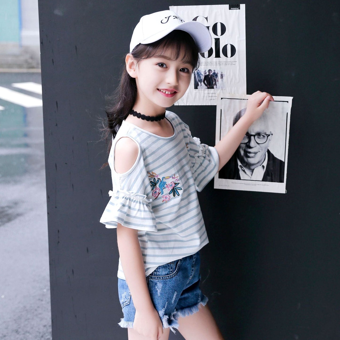 Girls short-sleeved T-shirt 2024 new summer clothes for children, middle and large children, fashionable T-shirt pullover knitted cotton sweater tops