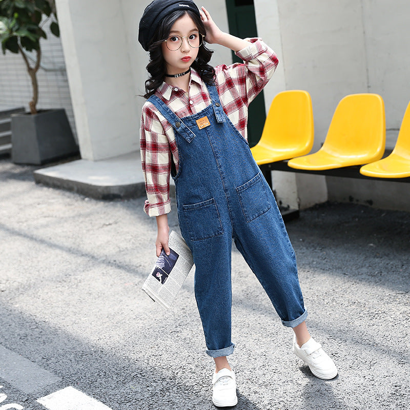 Girls denim overalls 2024 new spring and autumn children's middle and large children's fashionable overalls stylish trousers