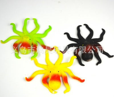 Factory direct sales of environmentally friendly trick snakes, weird simulation soft rubber snakes, new and unique toys, fake snakes, rubber snakes