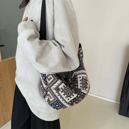 New ethnic style retro fashion design large capacity leisure texture lazy wide band shoulder crossbody dumpling bag 