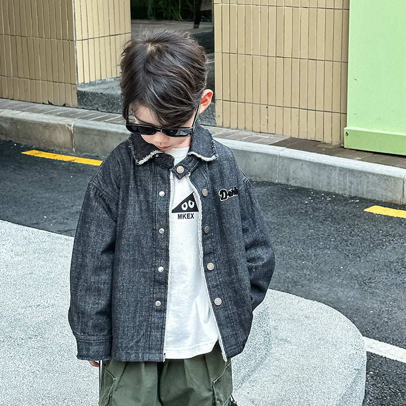 Maxi children's clothing children's jacket 2024 autumn new Korean version of the middle and large children's fashion boys' raw edge denim jacket