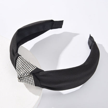 Factory direct sales ebay new European and American popular middle knotted headband headband black hot diamond hair accessories head buckle women