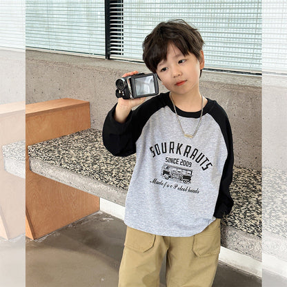 Amo Beibei children's tops 2024 spring cartoon raglan long-sleeved T-shirt boy handsome round neck contrast color bottoming shirt