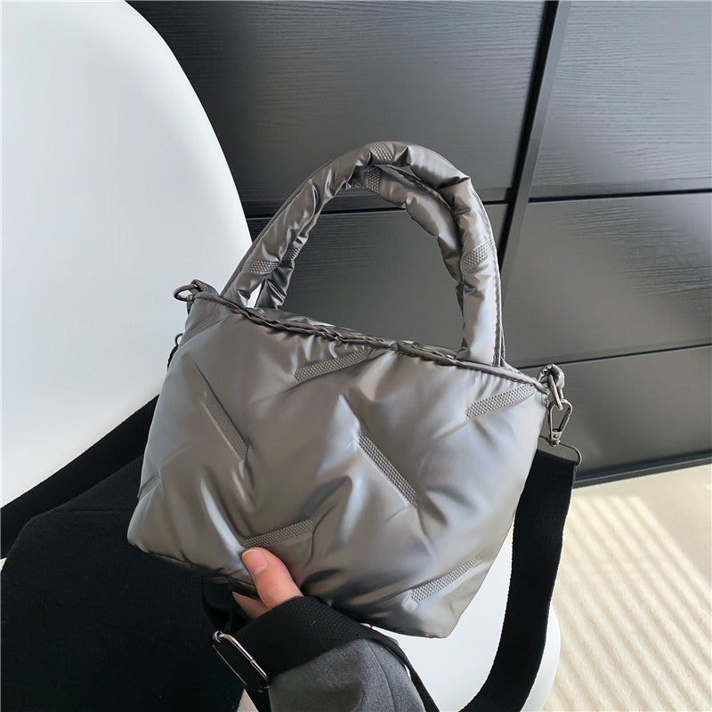 2024 autumn and winter new European and American style women's bag Korean version of space cotton bag large capacity one-shoulder large capacity down bag 