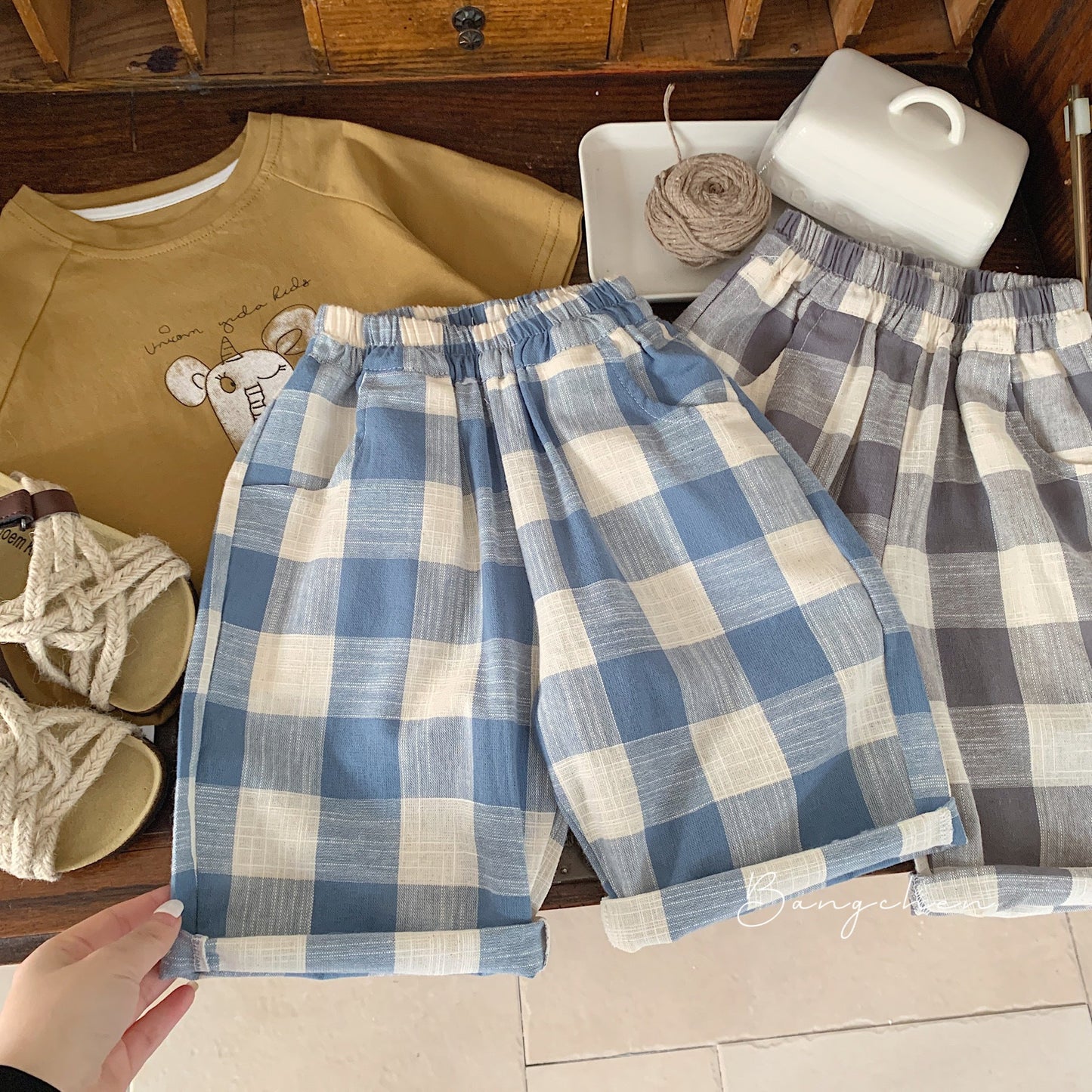 Children's casual pants Bangcheng 2024 summer boys' plaid shorts children's clothing mid-length pants pure cotton shorts trend G0217