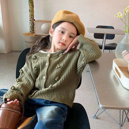 Korean children's clothing 2023 autumn new children's retro loose sweater boys and girls Korean knitted sweater cardigan trend