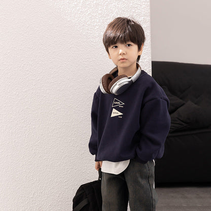 Amo Beibei boy 2023 winter style plus velvet handsome letter top baby composite Austrian grain velvet loose sweater trend