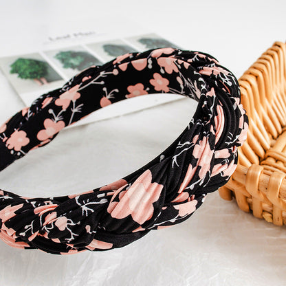 AliExpress hot sale French style headband for women European and American floral pleated head buckle twist winding all-match fabric headband hair cave