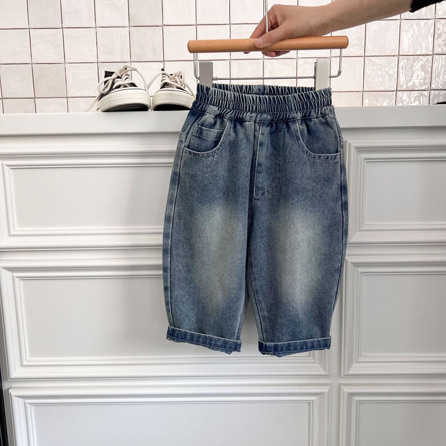 Children's jeans 2024 summer new boys cartoon denim trendy cropped pants children's versatile casual shorts