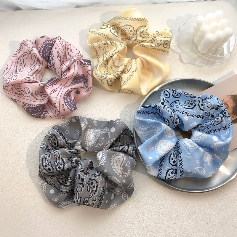 Large intestine hair band hair rope girl European and American simple hair flower imitation silk printing cashew pattern ponytail fat intestine hair band