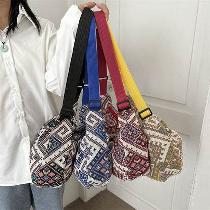 New ethnic style retro fashion design large capacity leisure texture lazy wide band shoulder crossbody dumpling bag 