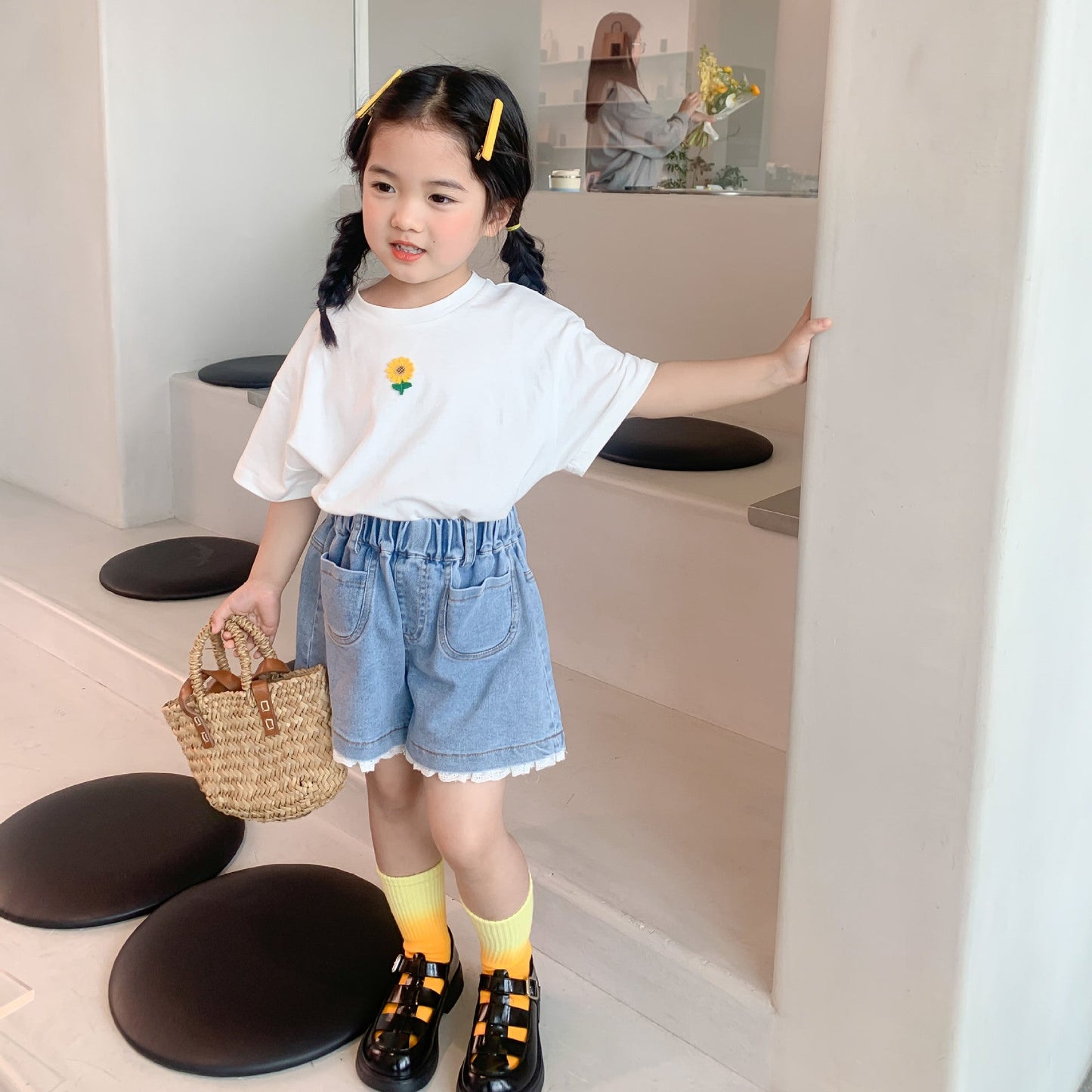 2024 Summer New Korean Children's T-shirt Children's Small Flower Casual Loose Short Sleeve Boys and Girls Baby Bottom T-shirt