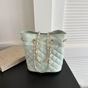 Small fresh and fashionable diamond bucket bag 2024 new style trendy simple and stylish casual bag shoulder bag messenger bag 