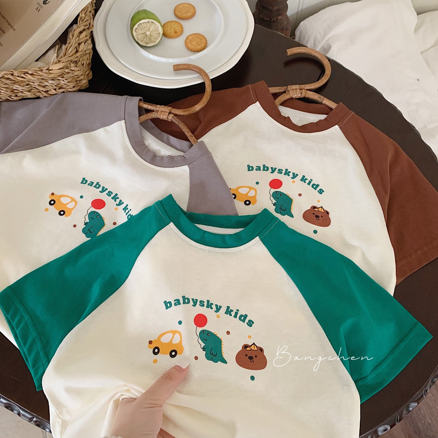 Children's T-shirt Bangcheng 2024 summer dinosaur short T children's clothing new boy car raglan short-sleeved top G0126