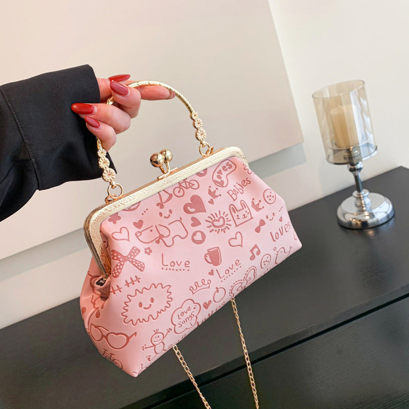 2024 Autumn New Clip Bag Cloud Bag Cute Small Fresh Chain Trendy Strap Single Shoulder Diagonal Bag Small Square Bag 