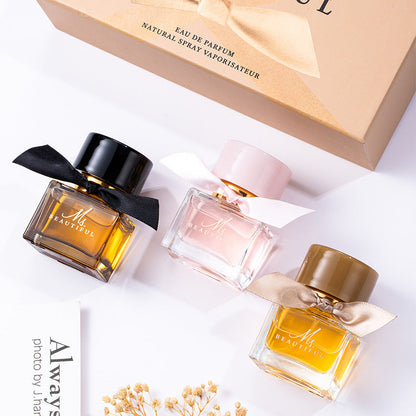 Flower Story Perfume Set អ៊ីនធឺណេត តារាស្រីពេញនិយម ក្លិនក្រអូបស្រាល ជាប់បានយូរ និស្សិត តម្លៃសមរម្យ ប្រអប់អំណោយវៀតណាមលក់ដុំ 