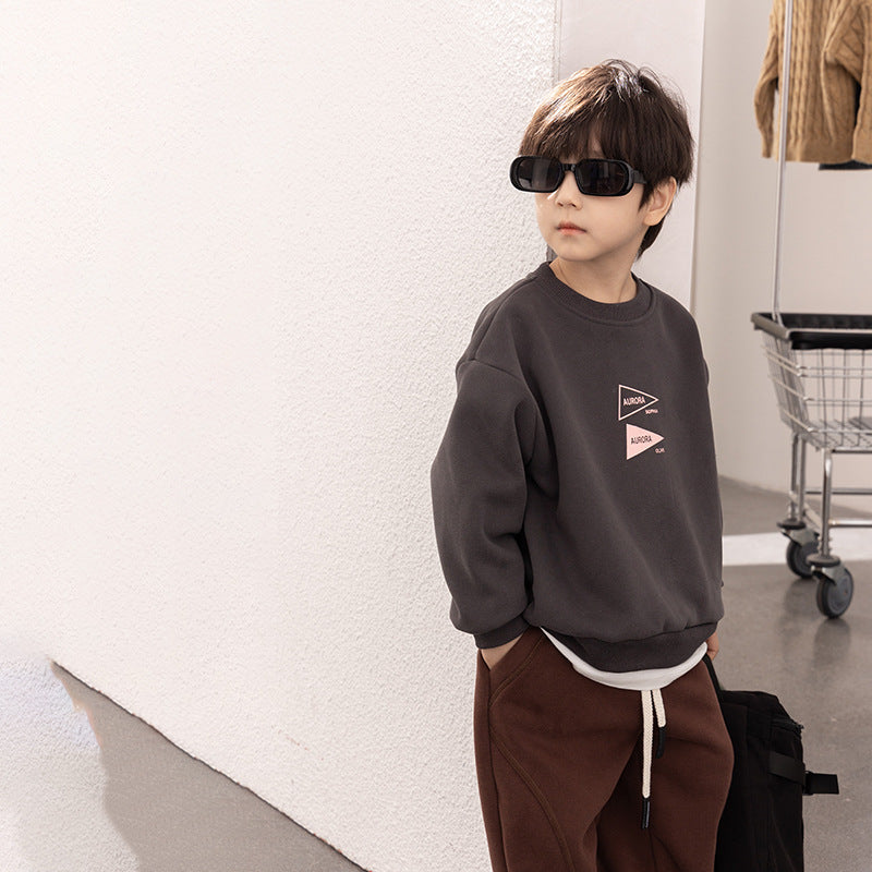 Amo Beibei boy 2023 winter style plus velvet handsome letter top baby composite Austrian grain velvet loose sweater trend