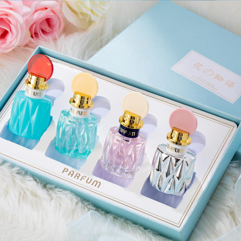 New perfume four-piece set fresh and long-lasting fragrance gift for women Internet celebrity live broadcast hot perfume set wholesale