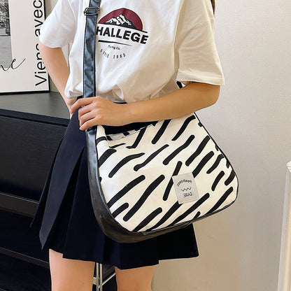 Zebra pattern canvas bag women 2024 new fashion contrast color shoulder bag niche all-match large capacity messenger bag trend 