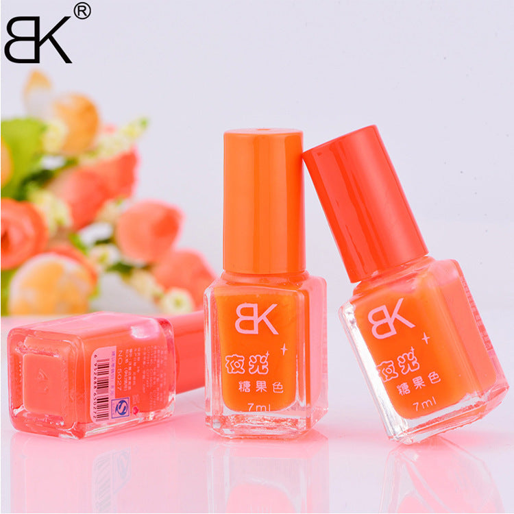 Bk2024 new cross-border night fluorescent nail polish summer cool candy color luminous nail polish 20 colors wholesale