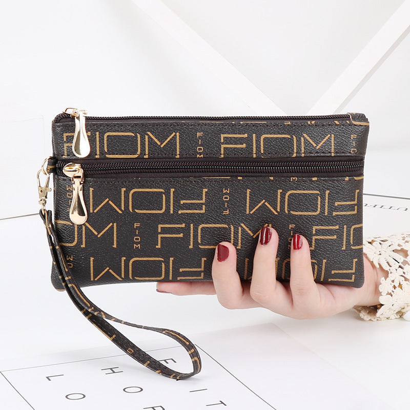 Clutch bag 2024 new style women's wallet fashionable and versatile casual mobile phone bag women's coin purse simple small square bag 