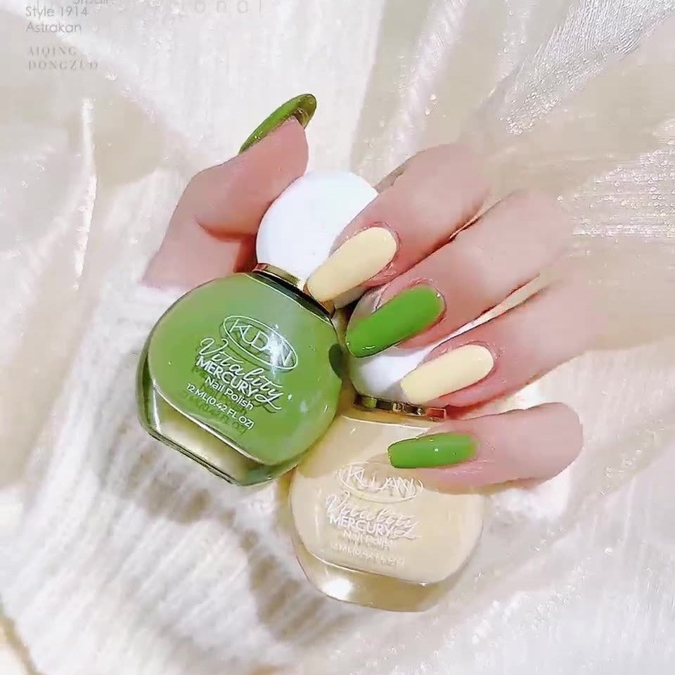 Peach green grass nail polish whitening water-based peelable nude nail polish no baking quick drying nail polish factory direct sales